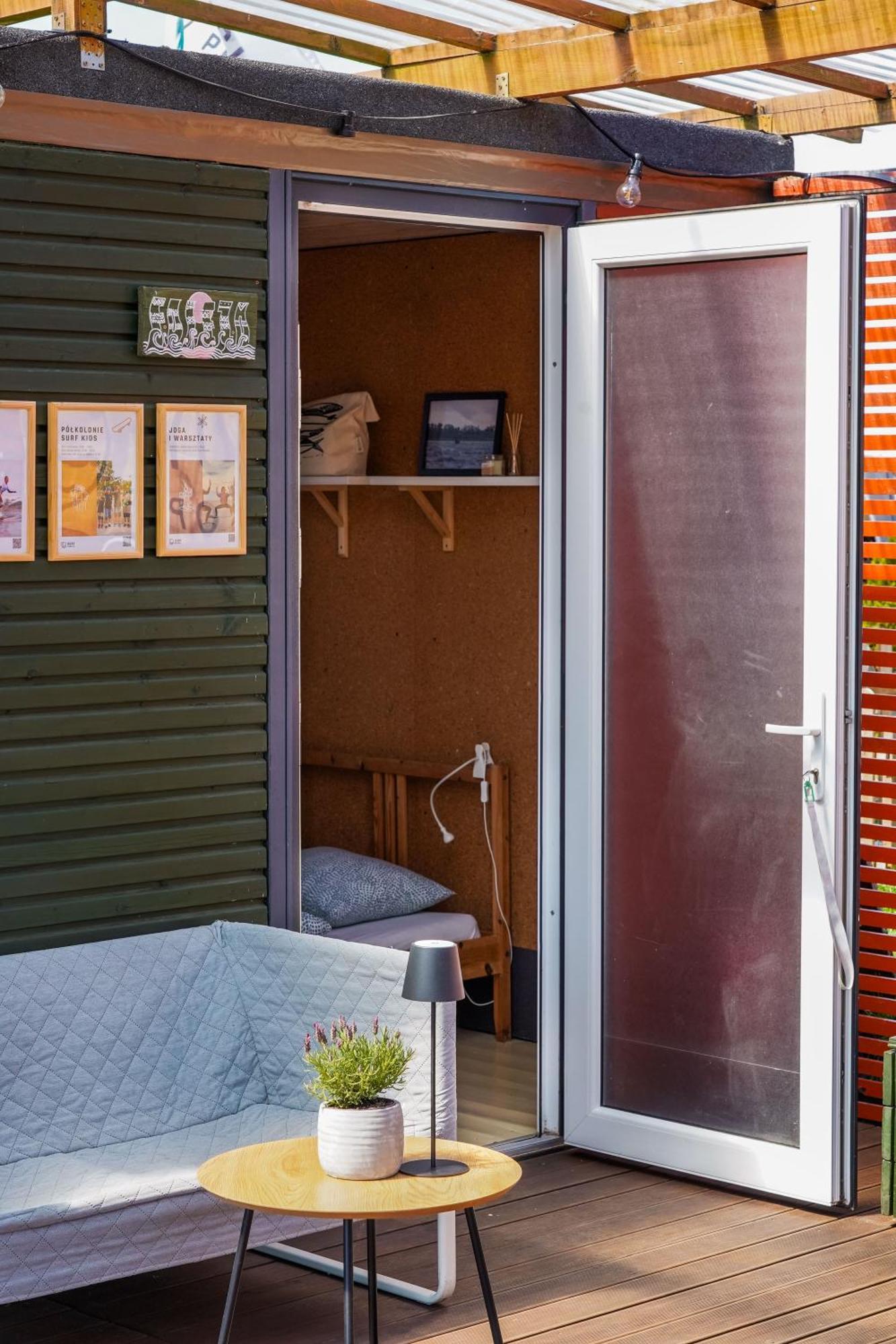 Hostel Pokoje Surf People Władysławowo Exterior foto